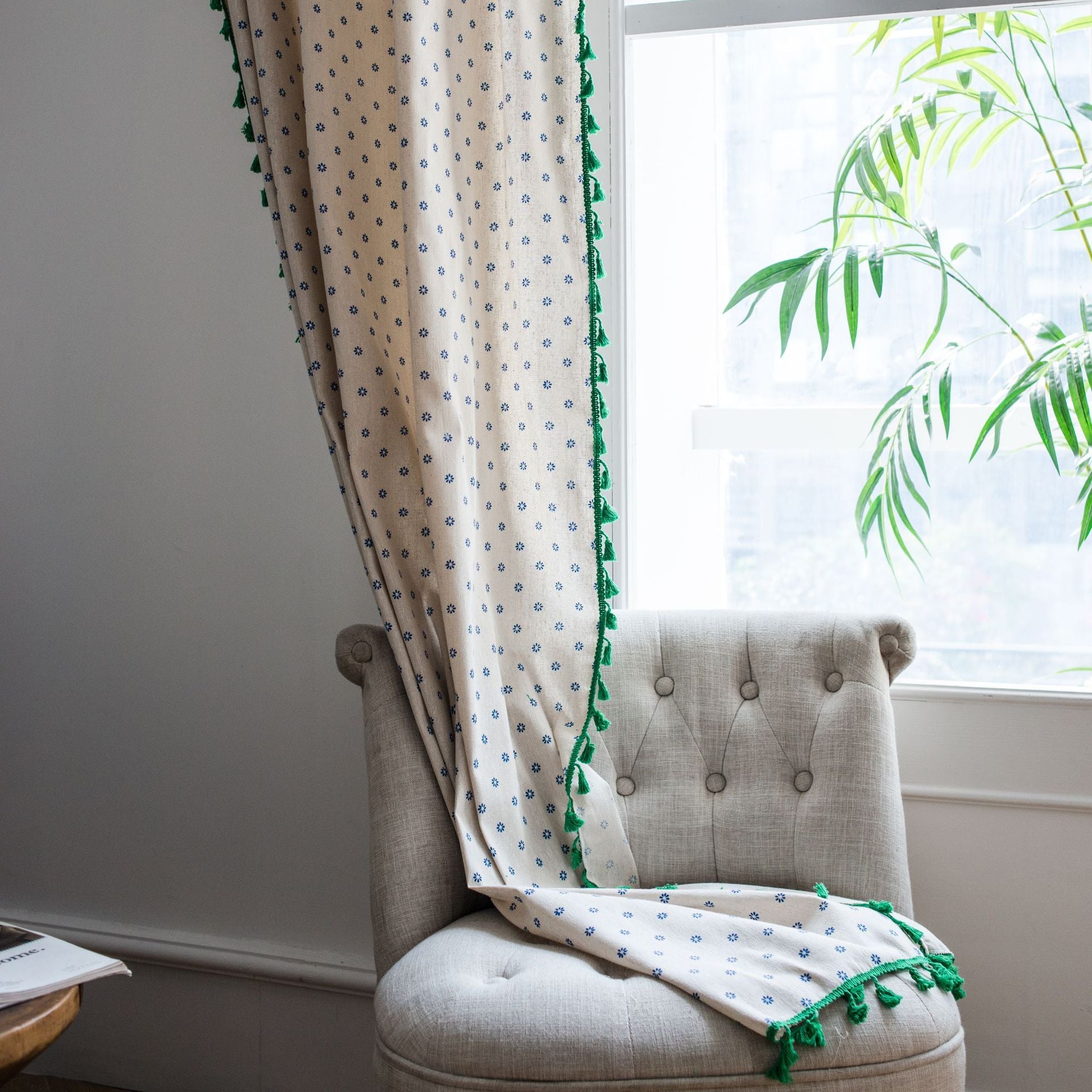 Curtain finished small daisy printed tassel American small window kitchen curtain cotton and linen semi-shading bay window factory outlet