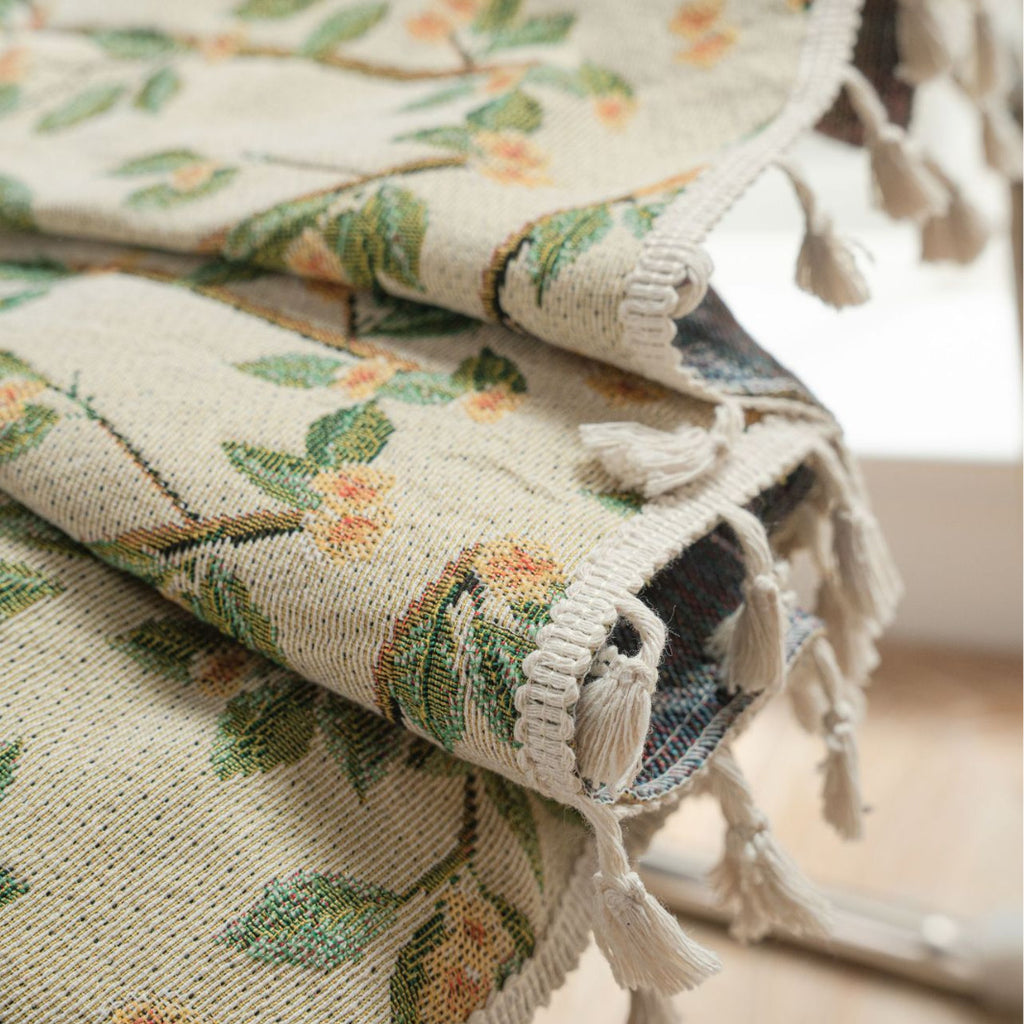 Jacquard Flower Bird Graphic Curtain for Kitchen Semi-Shaded Bay Window Treatment Factory Direct Supply