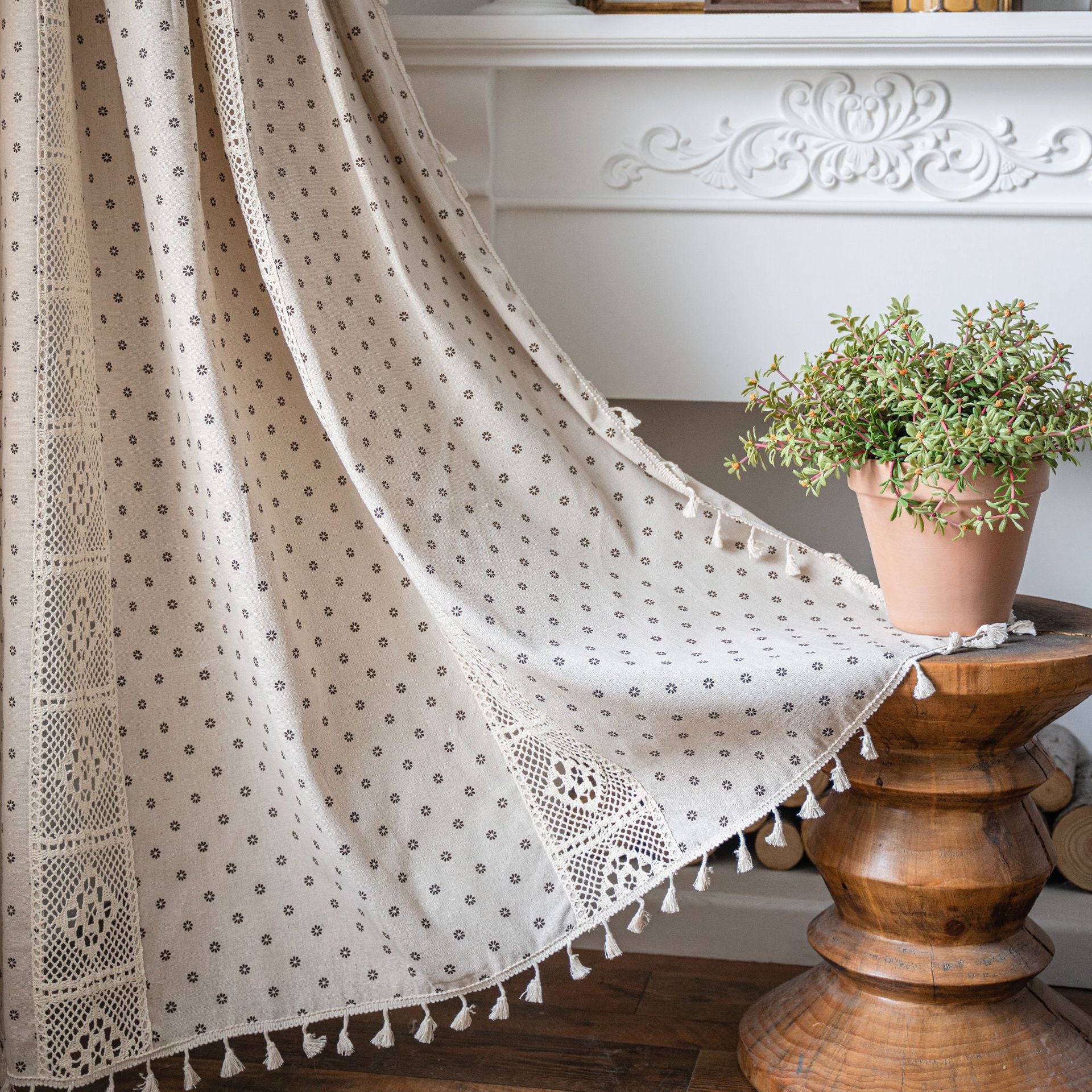 Curtain country style Curtain Finished Printed Hollow Stitching American Style Kitchen Curtain Semi-Shading Curtain Tassel