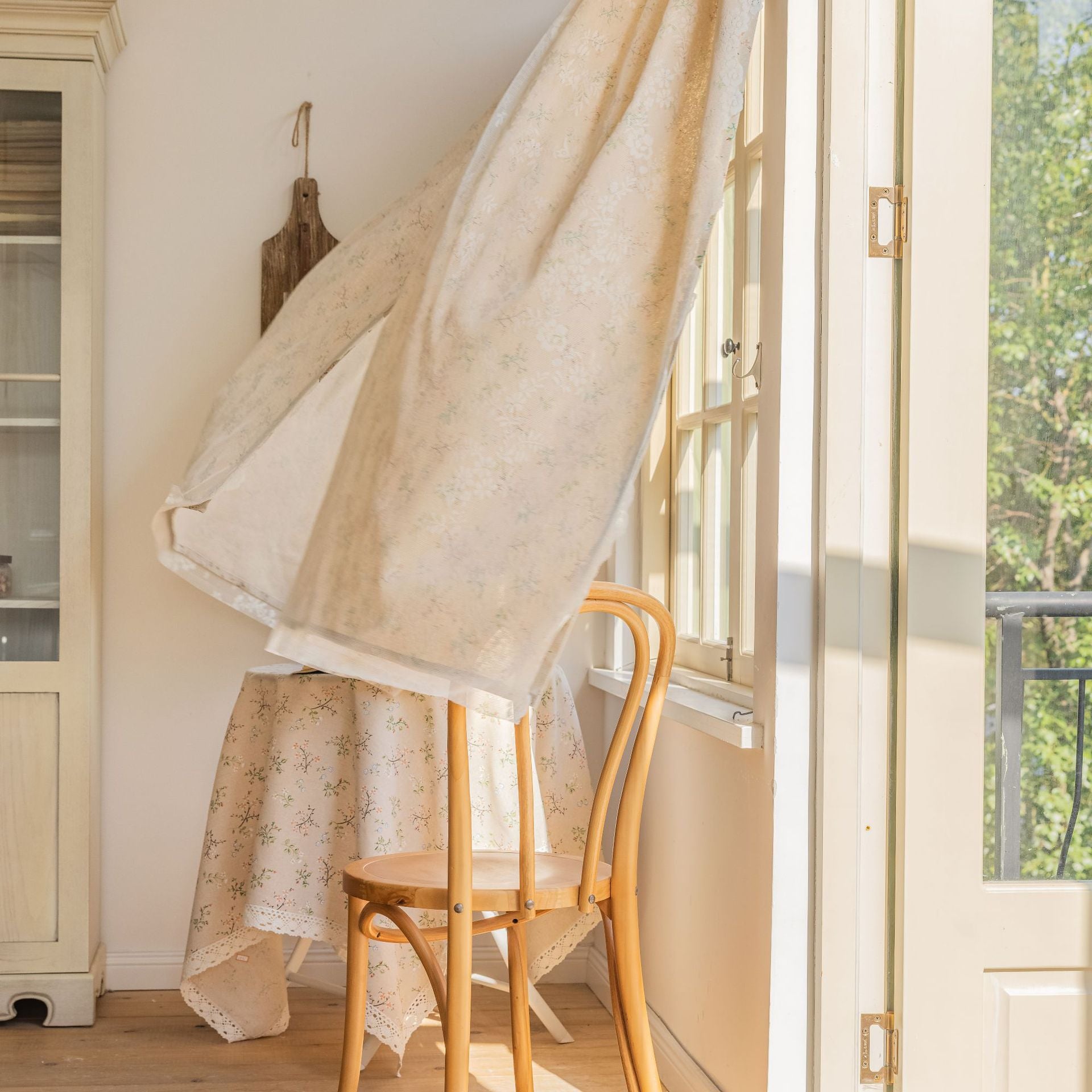Grey Printed Curtain Sketch Semi-Shading Short Design Fresh Style Direct from Factory